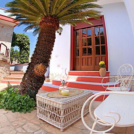 Perrone Apartments Tricase Bagian luar foto