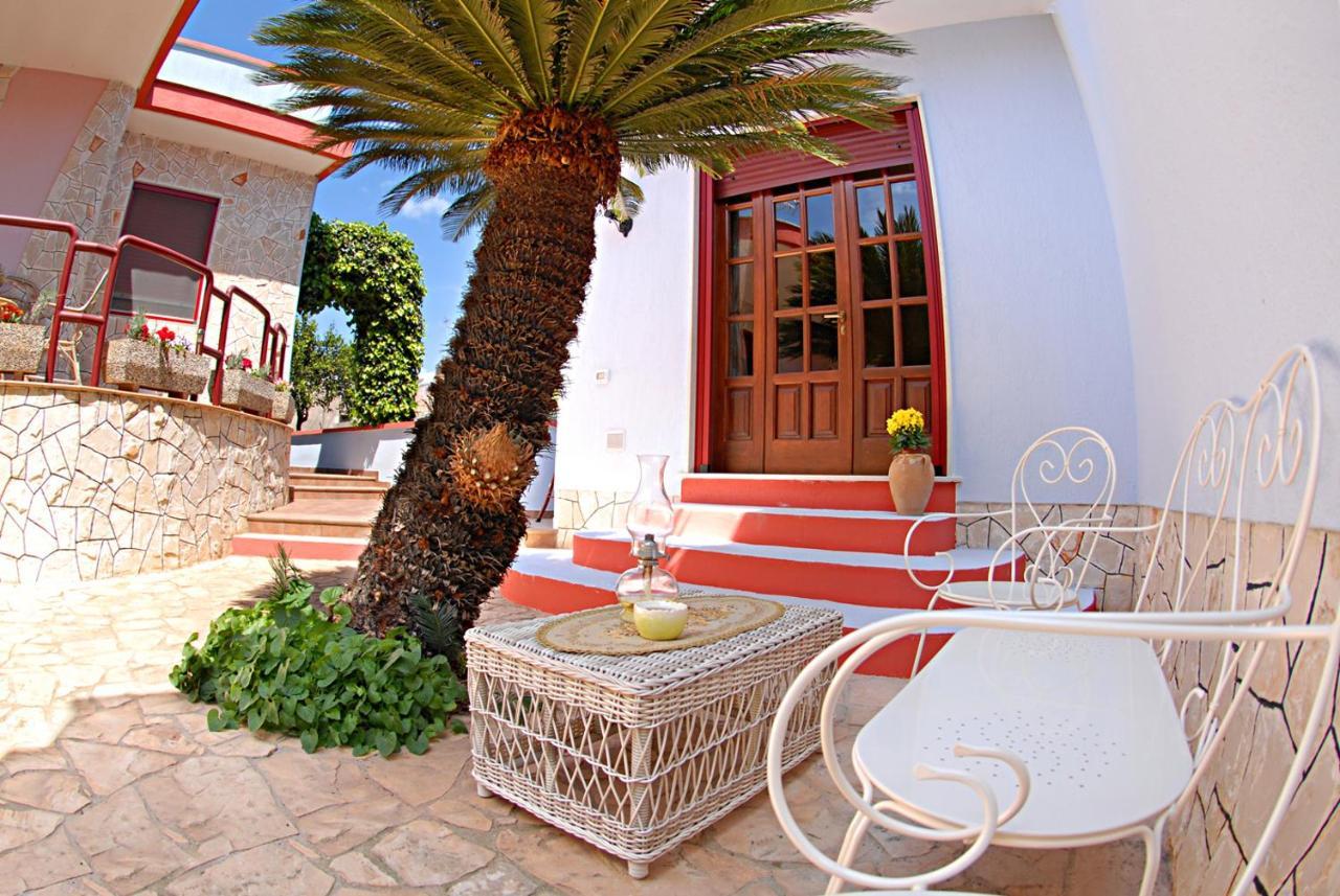 Perrone Apartments Tricase Bagian luar foto
